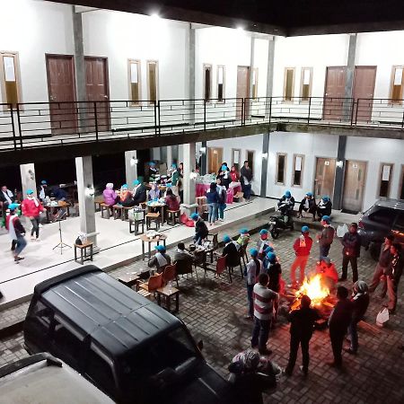 Appartement Bromo Backpacker Tosari à Pasuruan Extérieur photo