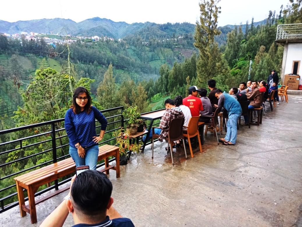 Appartement Bromo Backpacker Tosari à Pasuruan Extérieur photo